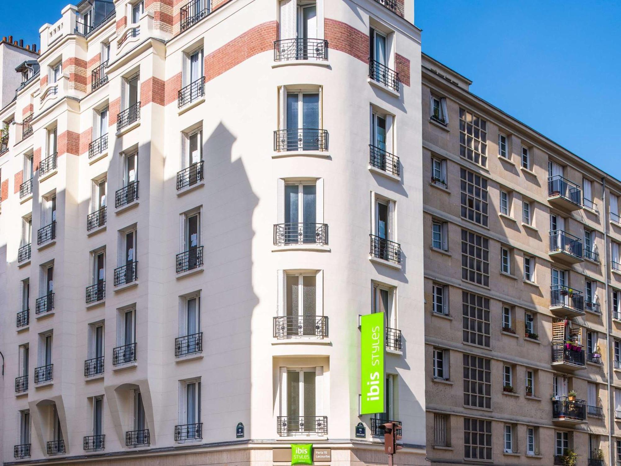 Hotel Ibis Styles Paris 15 Lecourbe Esterno foto